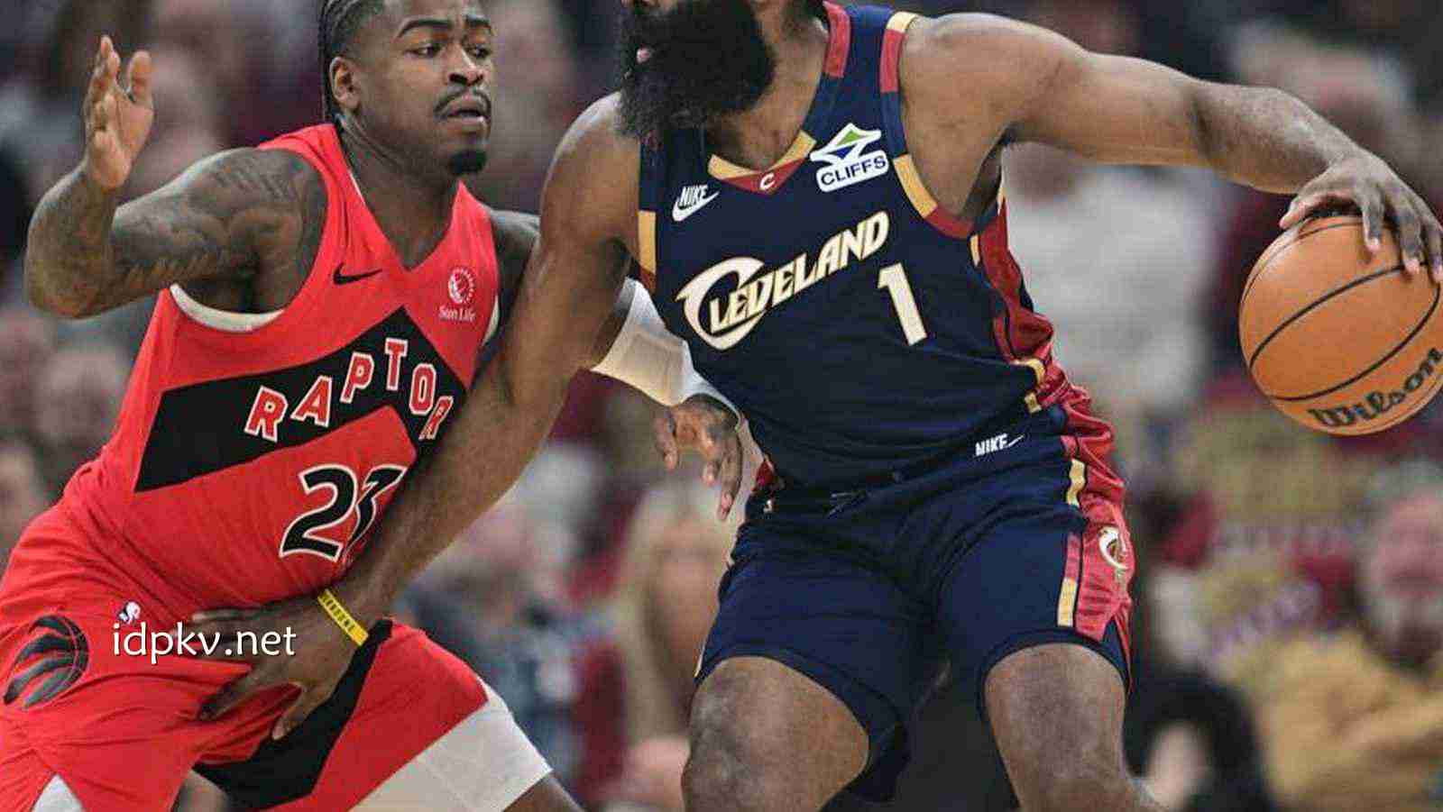BB体育独家专栏:米切尔30+7哈登28分 莫布利25+8骑士力克猛龙总分2-0领先