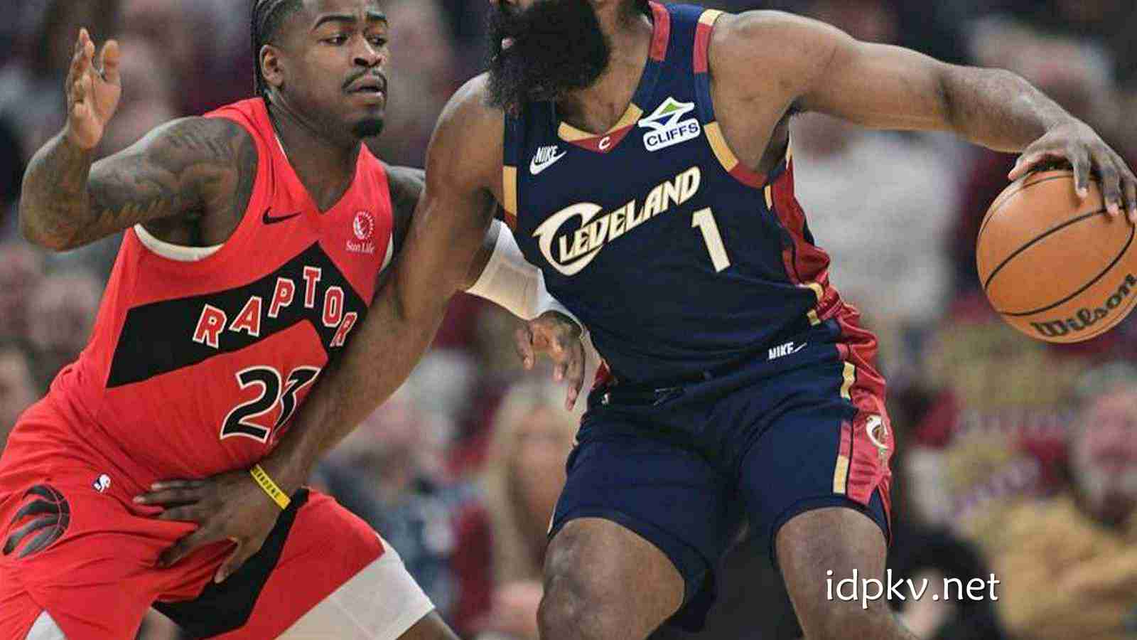 BB体育独家专栏:米切尔30+7哈登28分 莫布利25+8骑士力克猛龙总分2-0领先