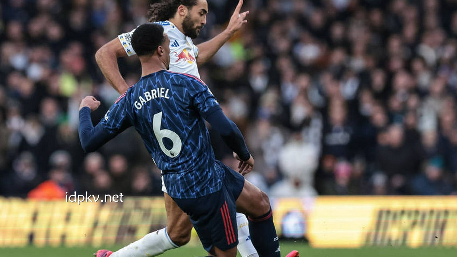 BB体育行业洞察：英超-约克雷斯破荒马杜埃凯造2球 阿森纳4-0利兹联止3轮不胜